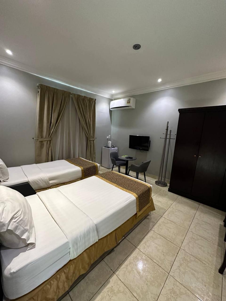 Al Rawda - Hotel Tabuk Luaran gambar